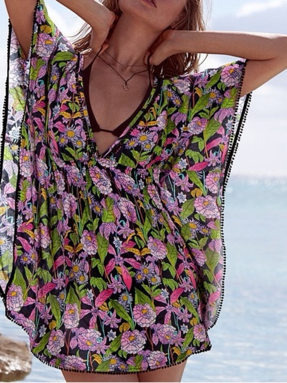 Victoria Secret V-Neck Floral Coverup Caftan w/Pom-pom Trim Sz M